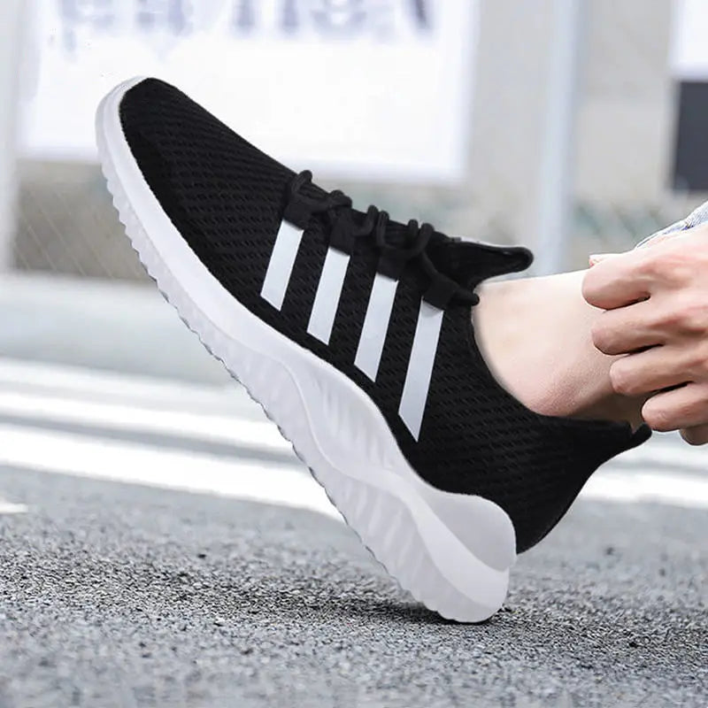Lightweight Men's Running Shoes Outdoor Breathable Men Sports Shoes Anti-slip Male Sneakers Fashion Flexible Tennis Lace-up 3744