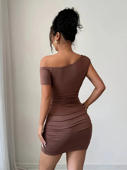 Women's Elegant Sexy Asymmetric Neck Metal Buckle Pleated Mini Dress Suitable for Vacation Date Commuting
